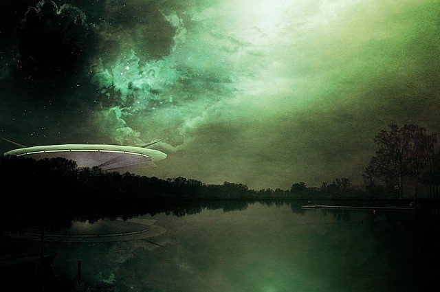 Science-fiction UFO image